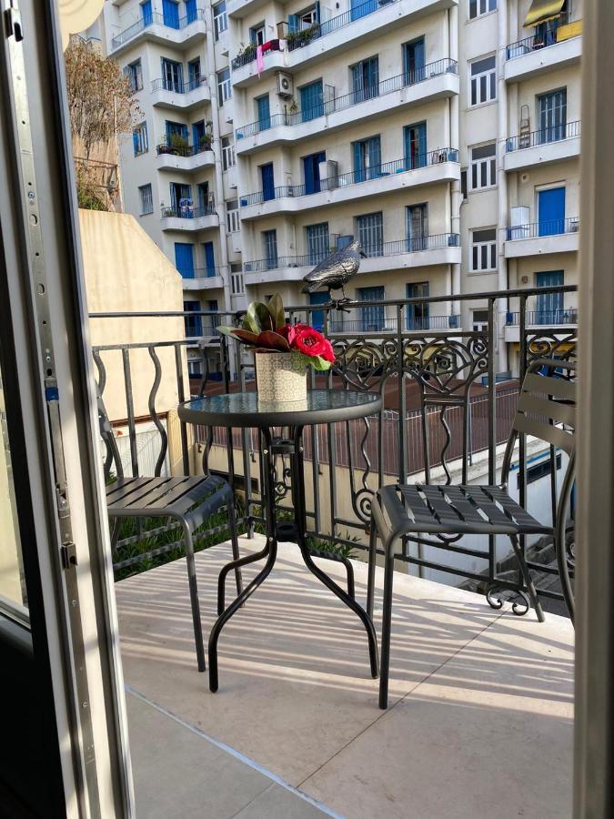Cozy Studio With A Sea View Nice Luaran gambar