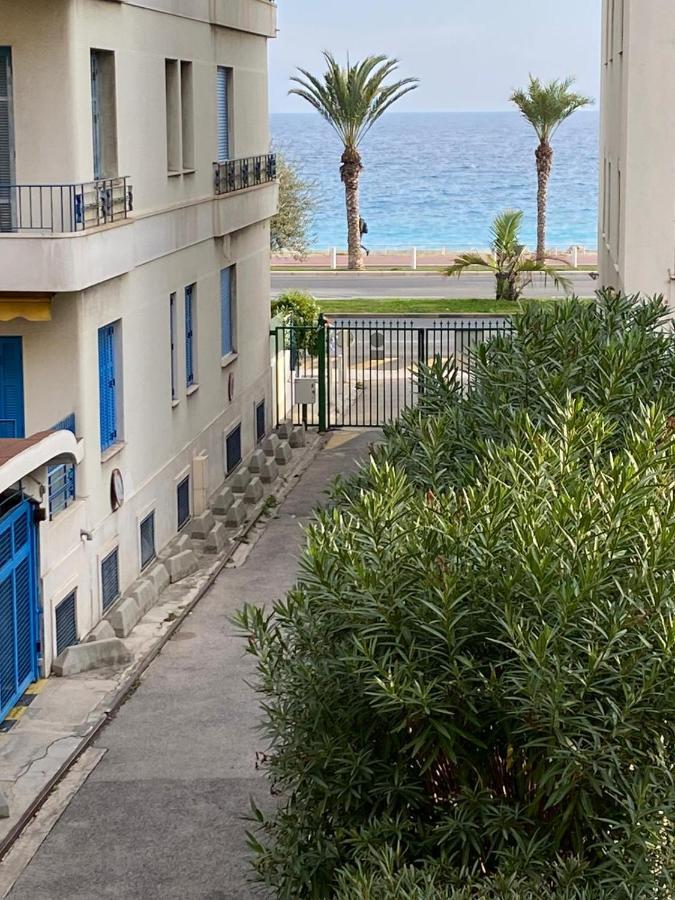 Cozy Studio With A Sea View Nice Luaran gambar